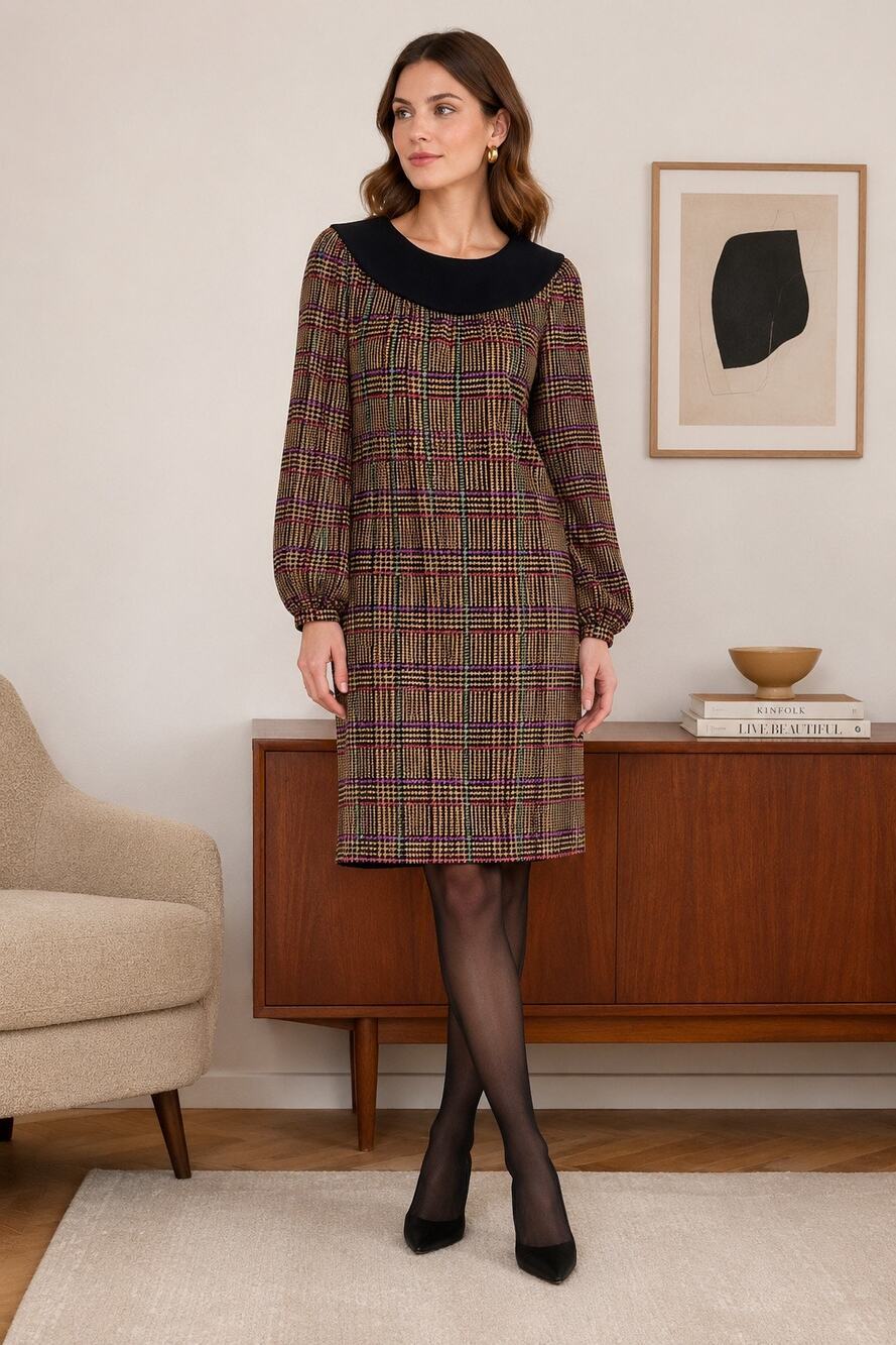 Vintage Miss O by Oscar Dela Renta 70s-80s Silk Velvet Trim Sheath Dress Size 6